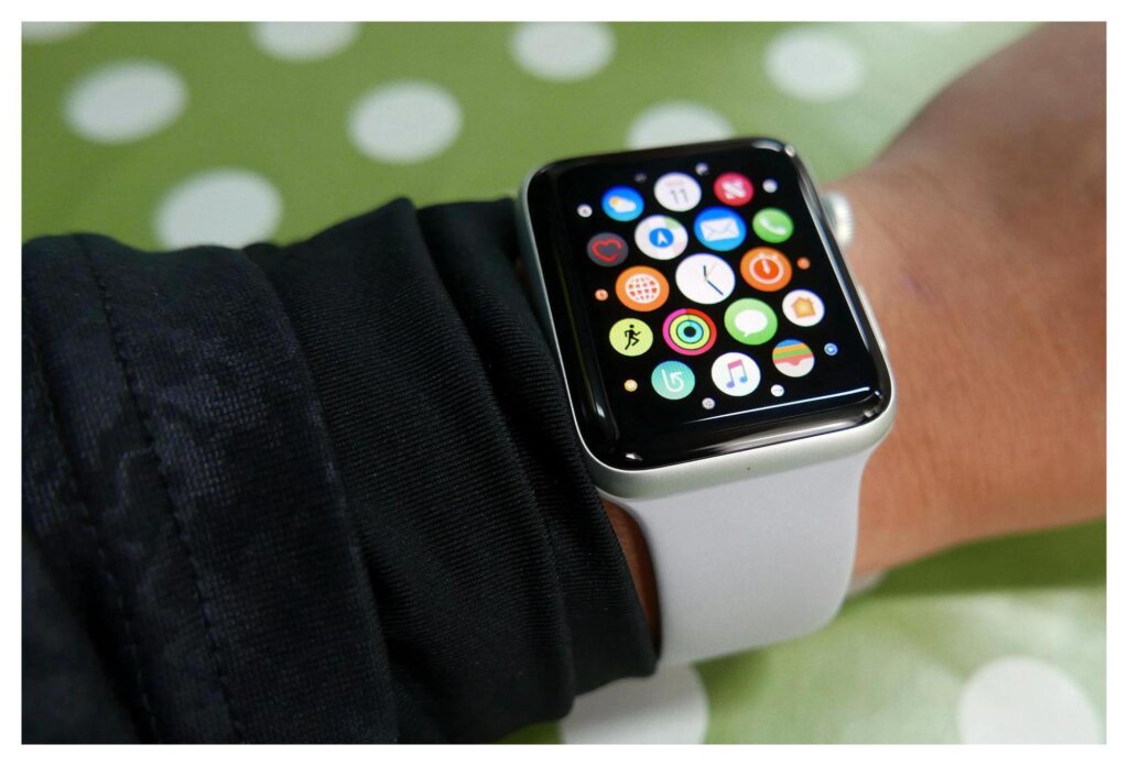 Apple Watch Pro 1
