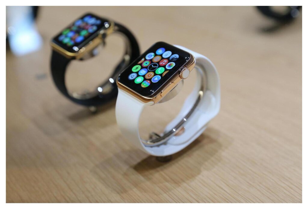 Apple Watch Pro 17