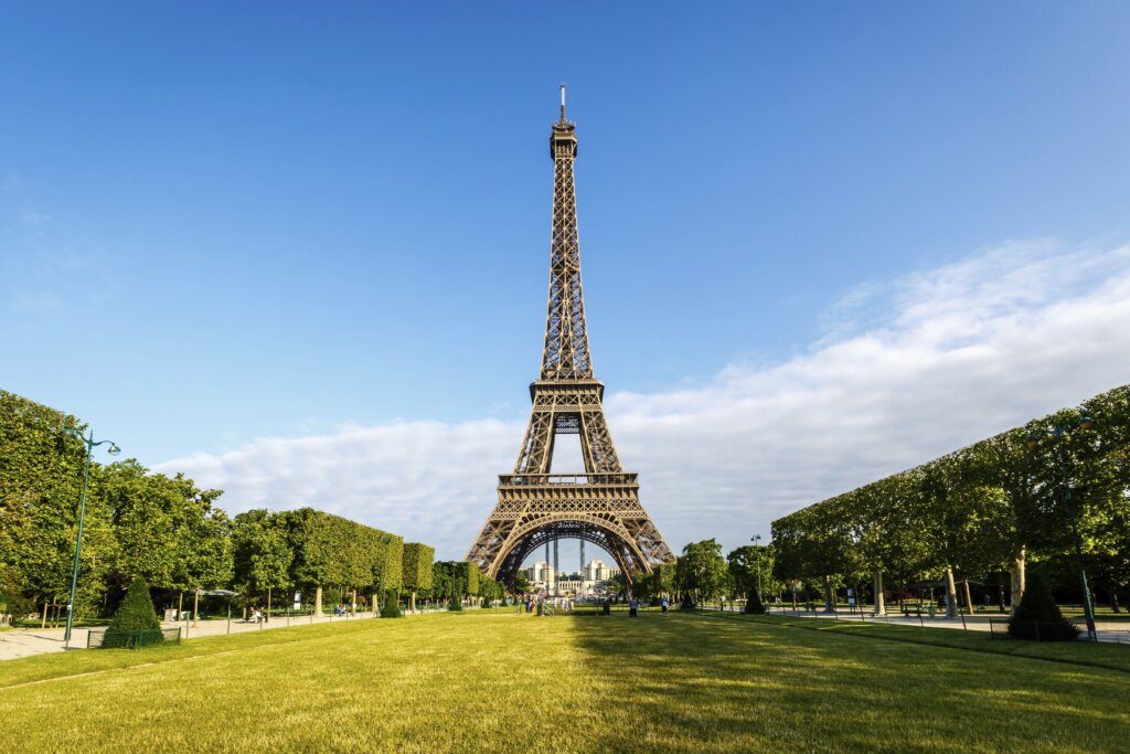 Eiffel Towers 2022