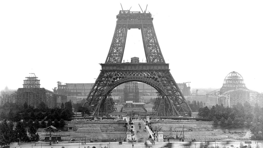 Eiffel Towers 8