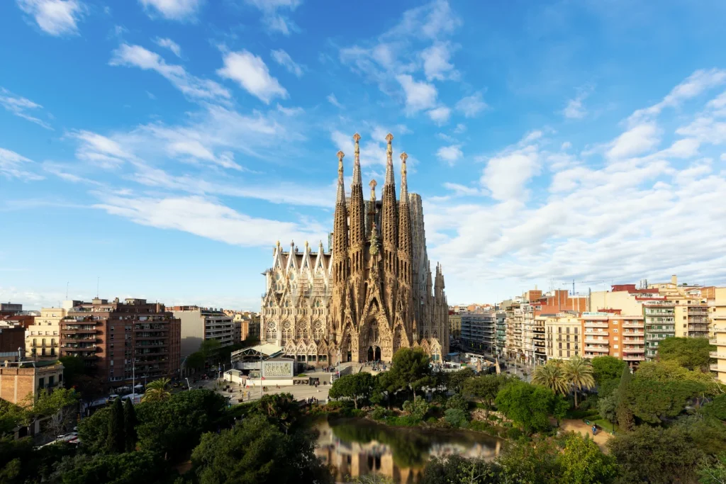La Sagrada Familia 19. century Spain 3 1