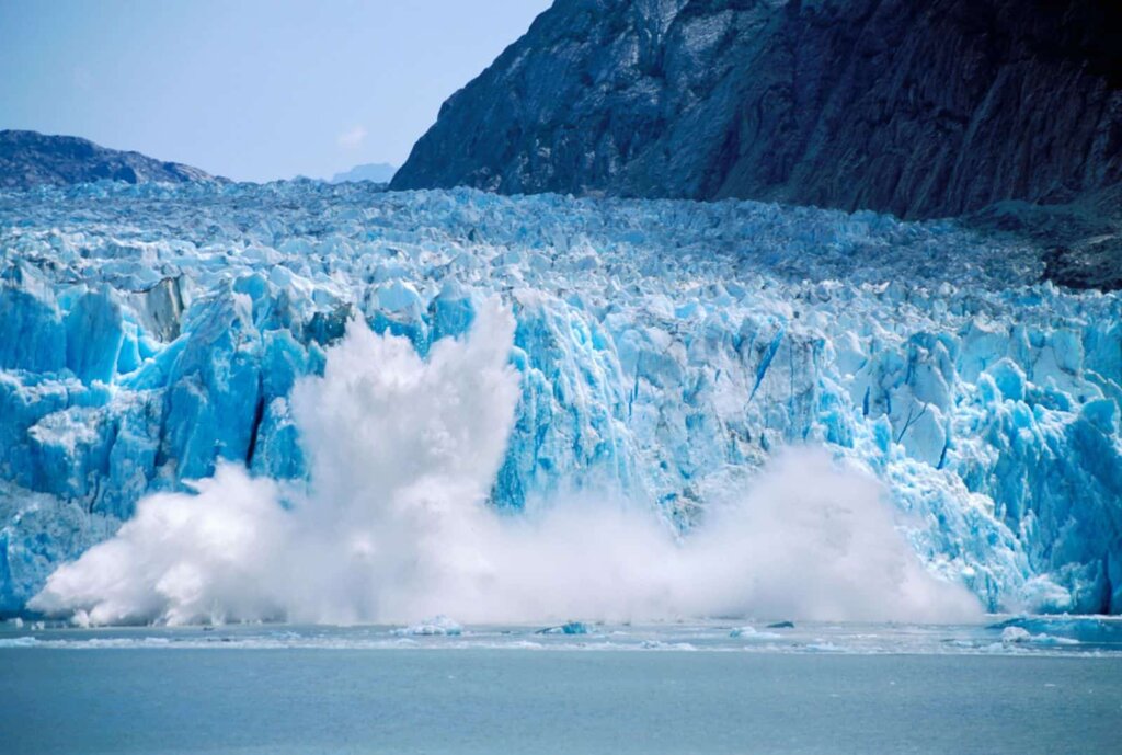 Melting Antarctic Glaciers 3