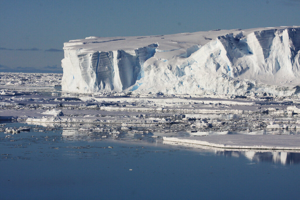 Melting Antarctic Glaciers 38