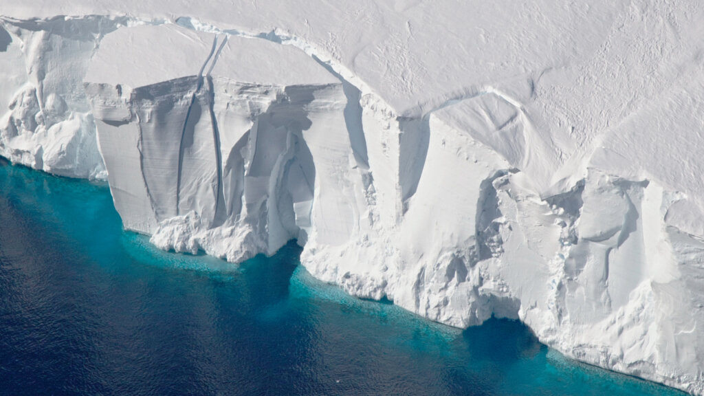 Melting Antarctic Glaciers 39