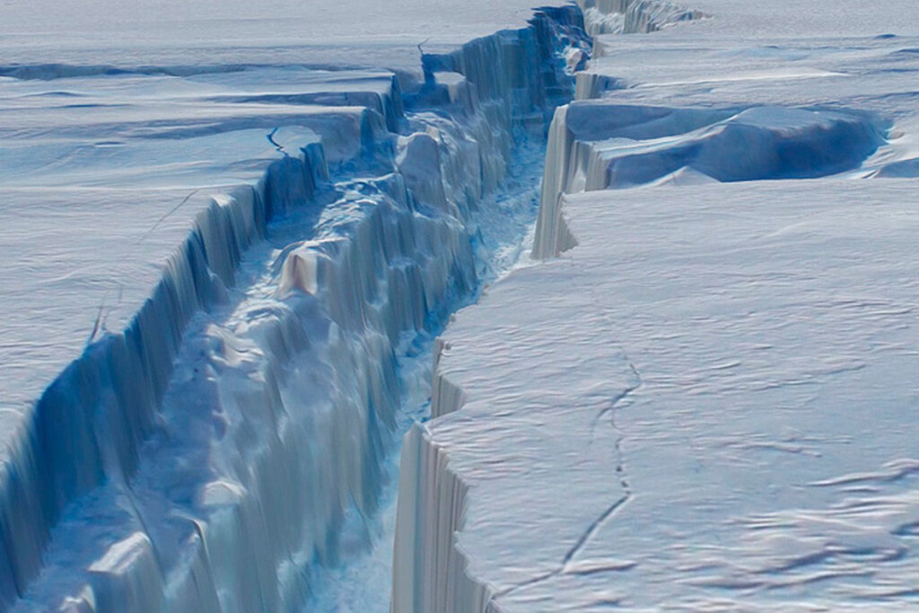 Melting Antarctic Glaciers 43