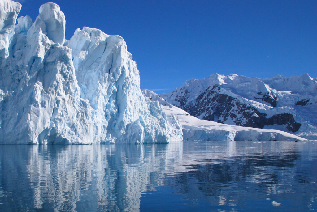 Melting Antarctic Glaciers 9