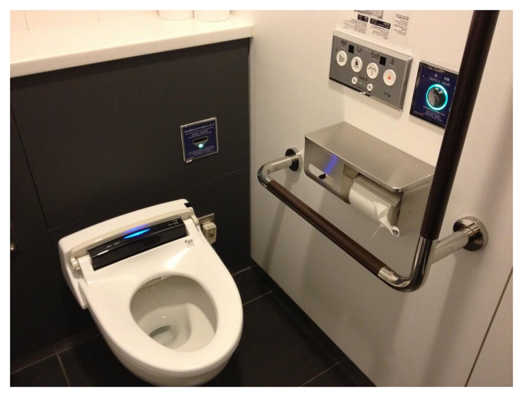 Toilets Of Japan 17